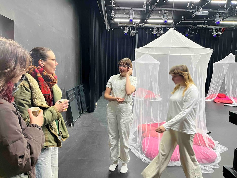 Bezoekers performance Kleine Zaal